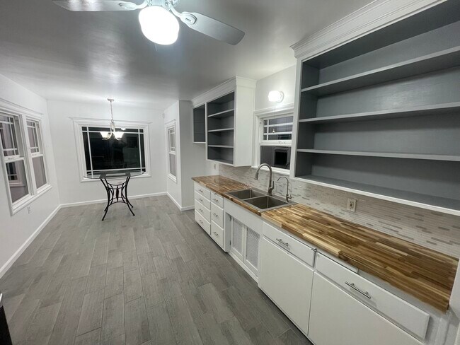 Foto del edificio - 406 Brewington Ave