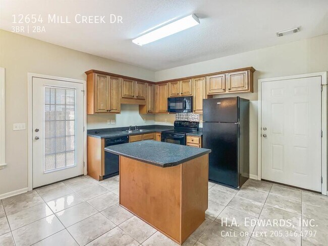 Foto del edificio - 12654 Mill Creek Dr