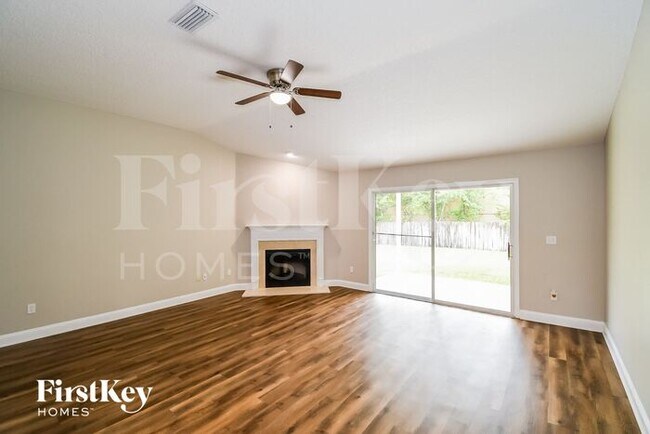 Foto del edificio - 10804 Stanton Hills Dr E