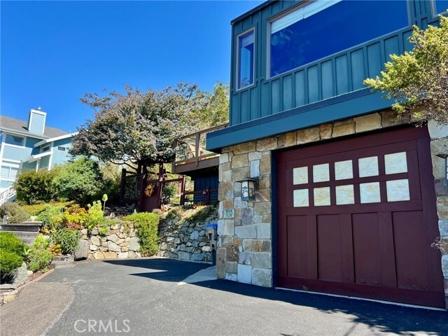 Building Photo - 610 Ardath Dr