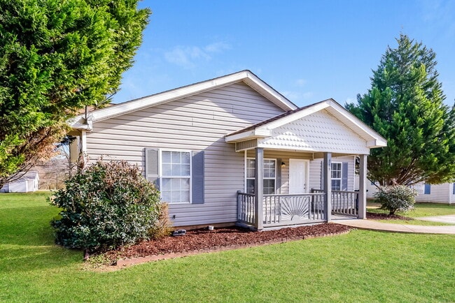 Building Photo - 779 Lannie Bonner Cir