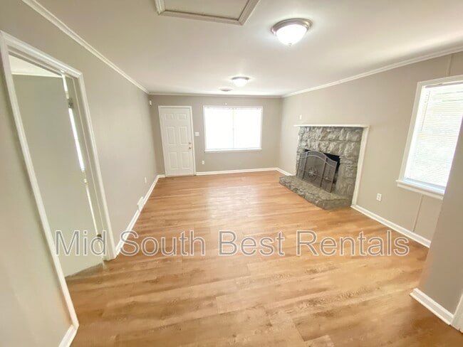 Building Photo - 3515 Carnes Ave