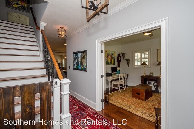 Building Photo - 3 br, 2.5 bath House - 890 Willow Lake