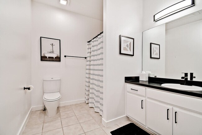Foto del edificio - 512 SW B St