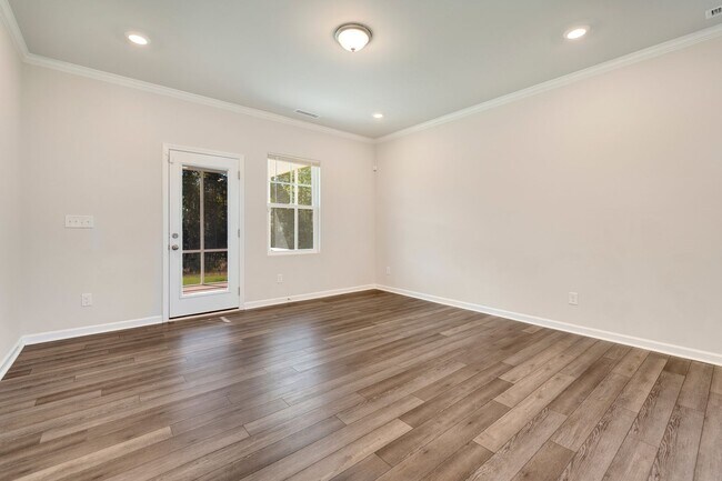 Foto del edificio - Welcome Home! Beautiful 4BR / 3BA Gem in M...