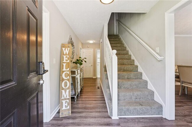 Foto del edificio - 978 Gwens Trail SW