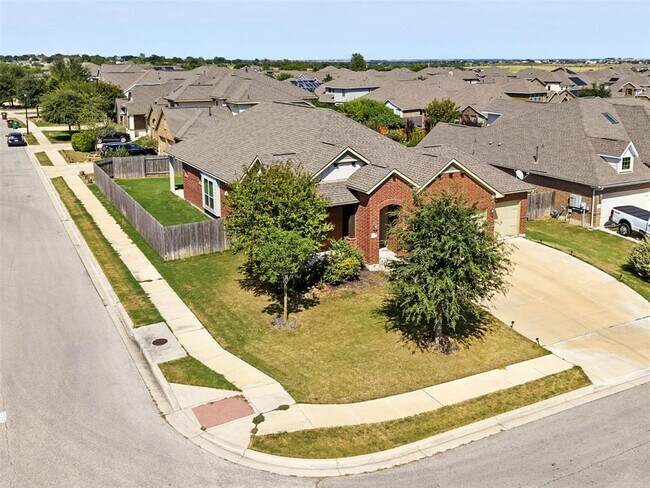 Foto del edificio - 3500 Winter Wren Way