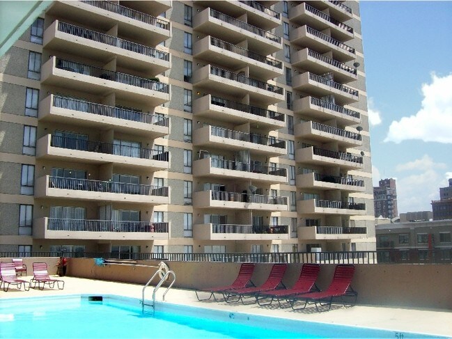 The Renaissance Apartments Apartments Memphis, TN