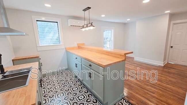 Foto del edificio - 159 Poplar Ave