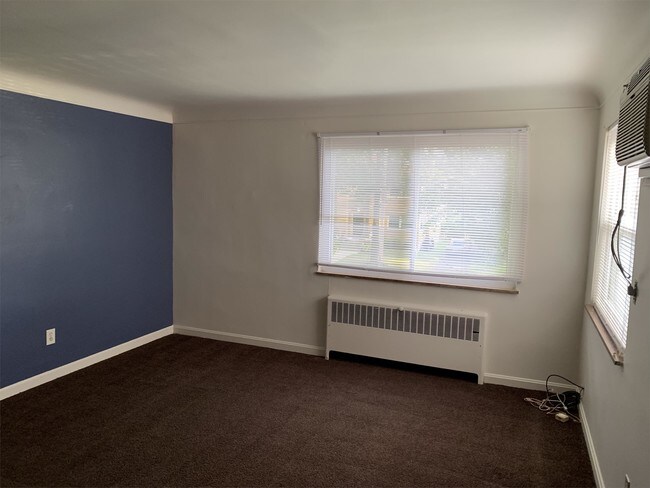 Building Photo - 3123 Ramona Ave