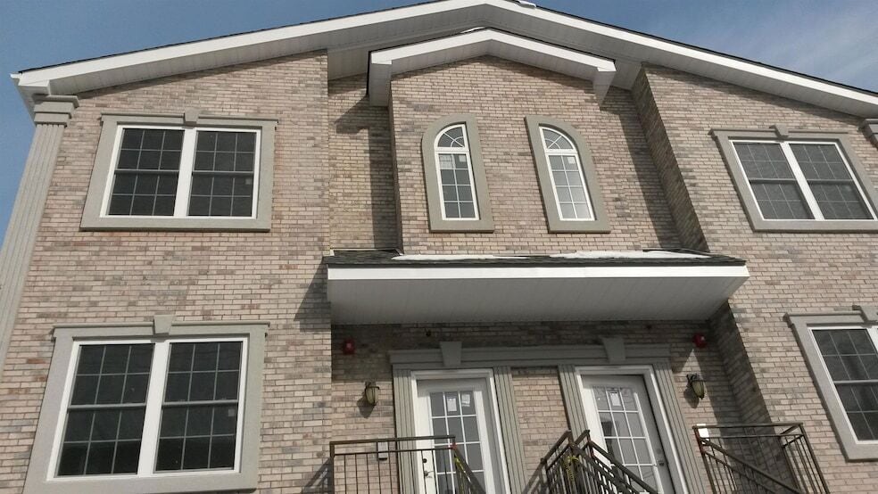 Foto principal - 112 39th St