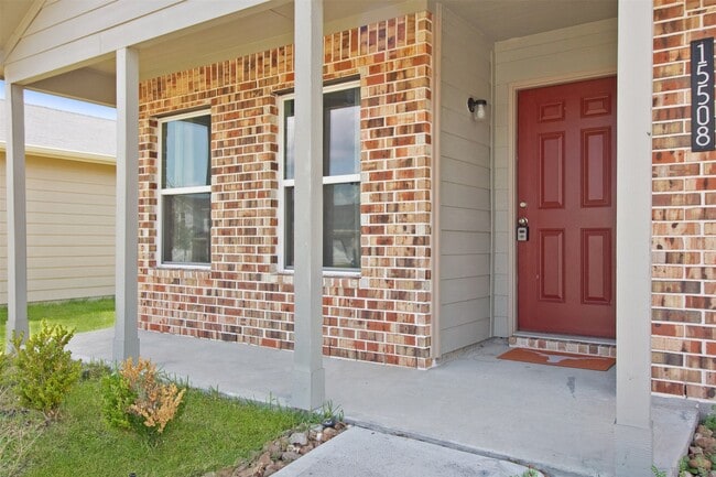 Building Photo - 15508 Taylorcrest Dr