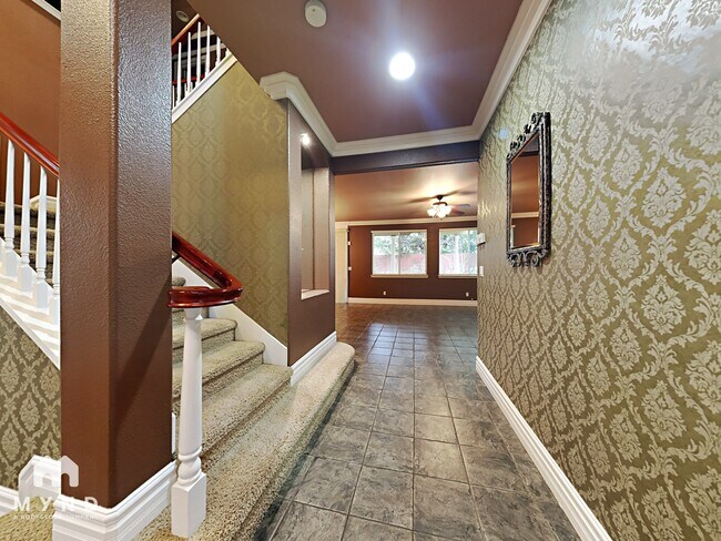 Foto del edificio - 9351 Palmerson Dr
