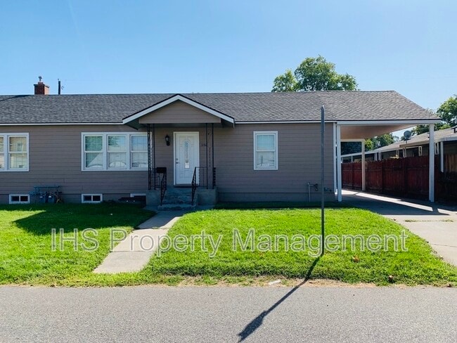 Building Photo - 302 Bernard Ave