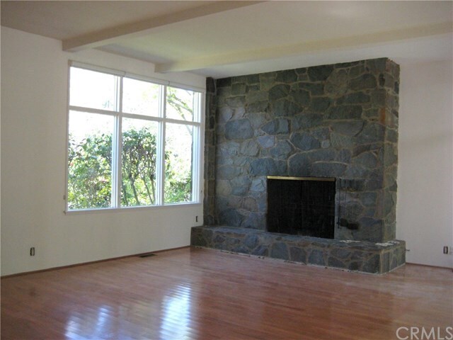 Building Photo - 1620 Homet Rd