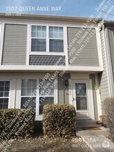 Building Photo - 3507 Queen Anne Way