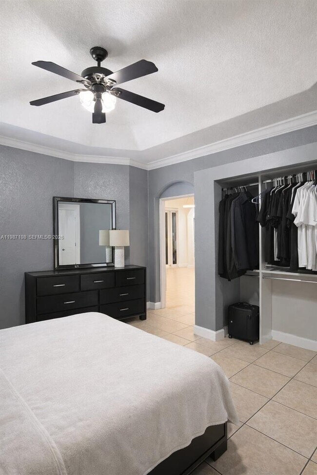 Building Photo - 4128 SW 156th Ct