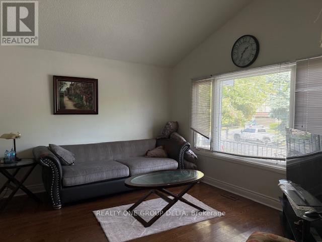 Building Photo - 2783 Kingsberry Crescent