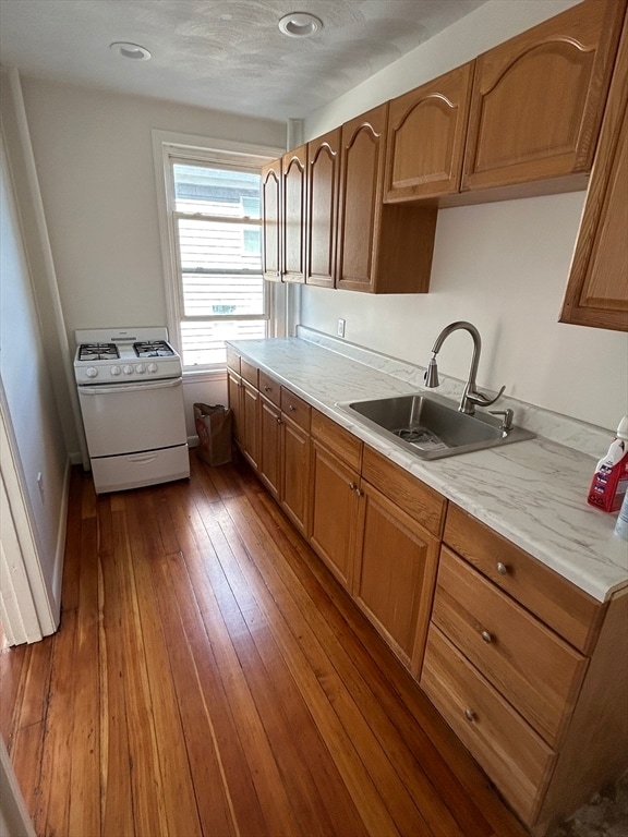 Building Photo - 105 Grovers Ave