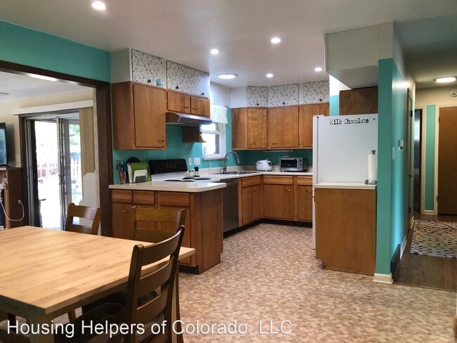 Building Photo - 3 br, 2 bath House - 745 38th Street
