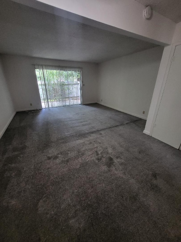 Foto del edificio - 4890 N Backer Ave