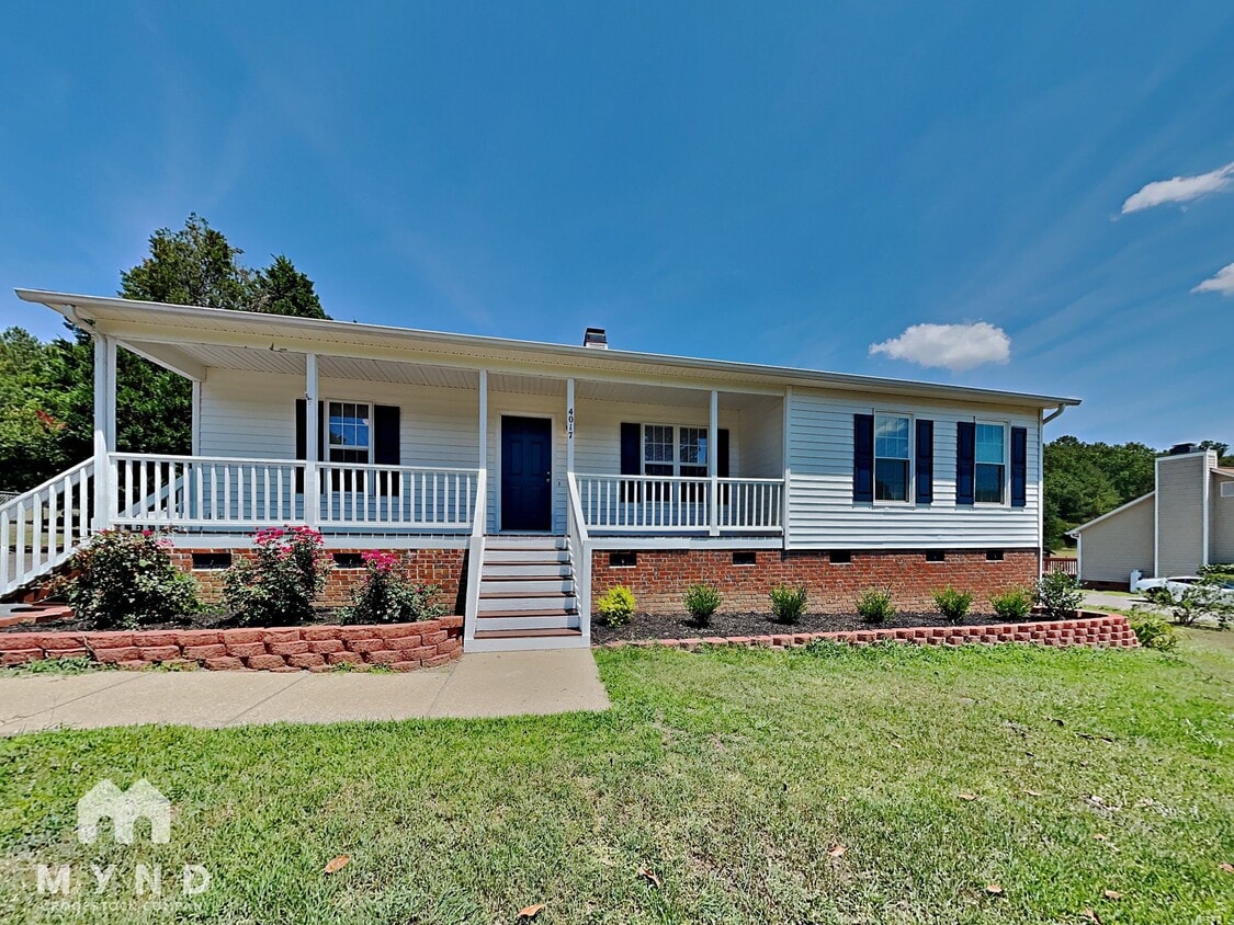 Primary Photo - 4017 Rockside Hills Dr
