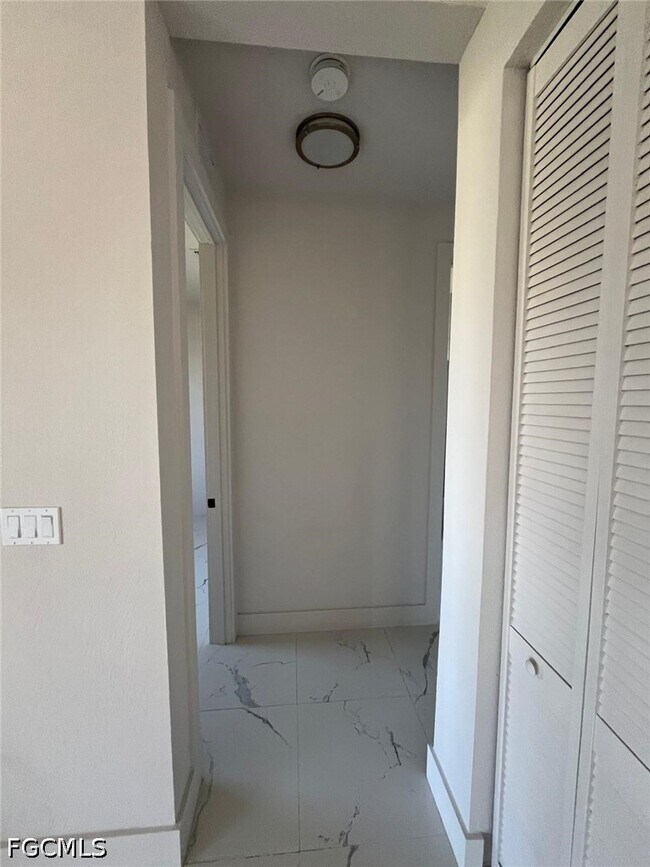 Foto del edificio - 1832 NW 22nd Pl