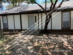 Building Photo - 9119 Belton Dr
