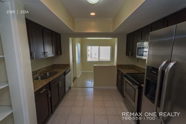 Foto del edificio - 2580 NW 83rd Ave