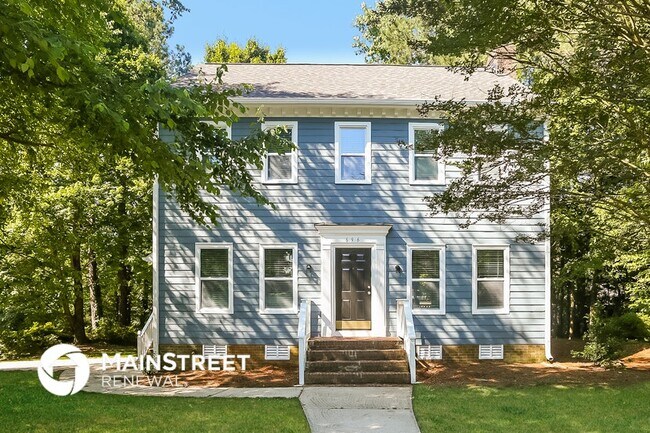 Building Photo - 696 Journey St SW