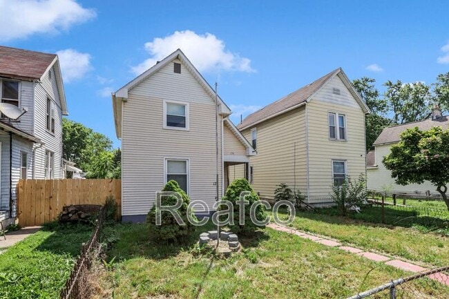 Building Photo - 174 N Princeton Ave