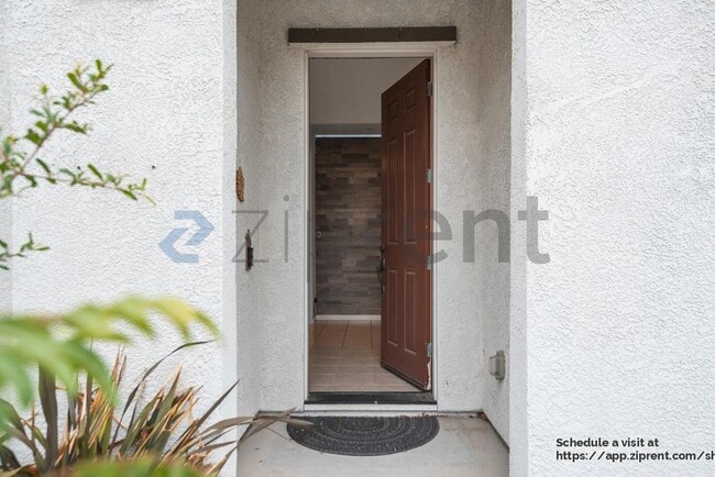 Foto del edificio - 1339 Sauvignon St