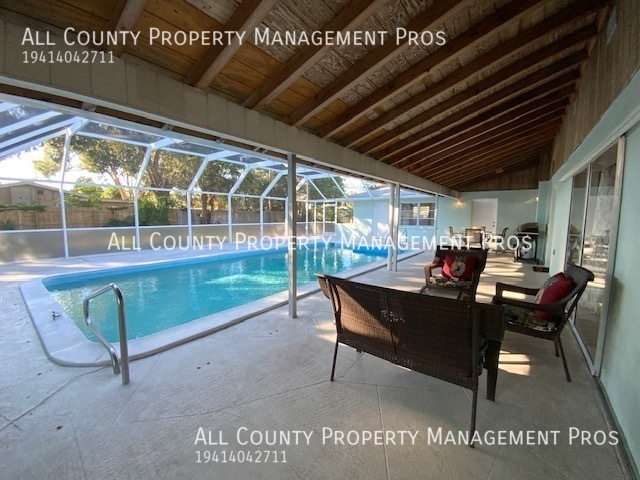 Building Photo - Furnished or Unfurnished Spacious Pool Hom...