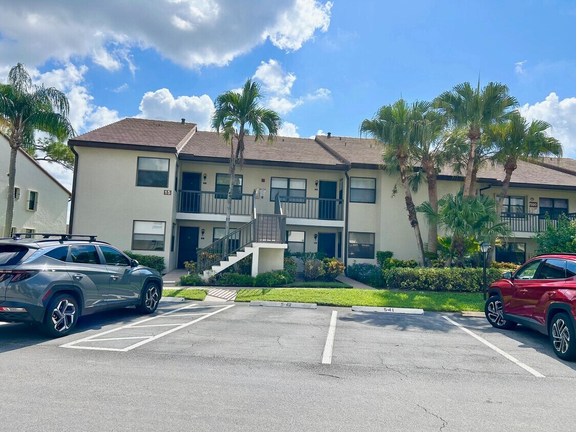 Foto principal - 7590 Tahiti Ln