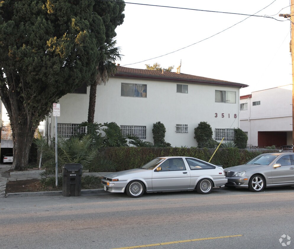 Building Photo - 3518 Bellevue Ave