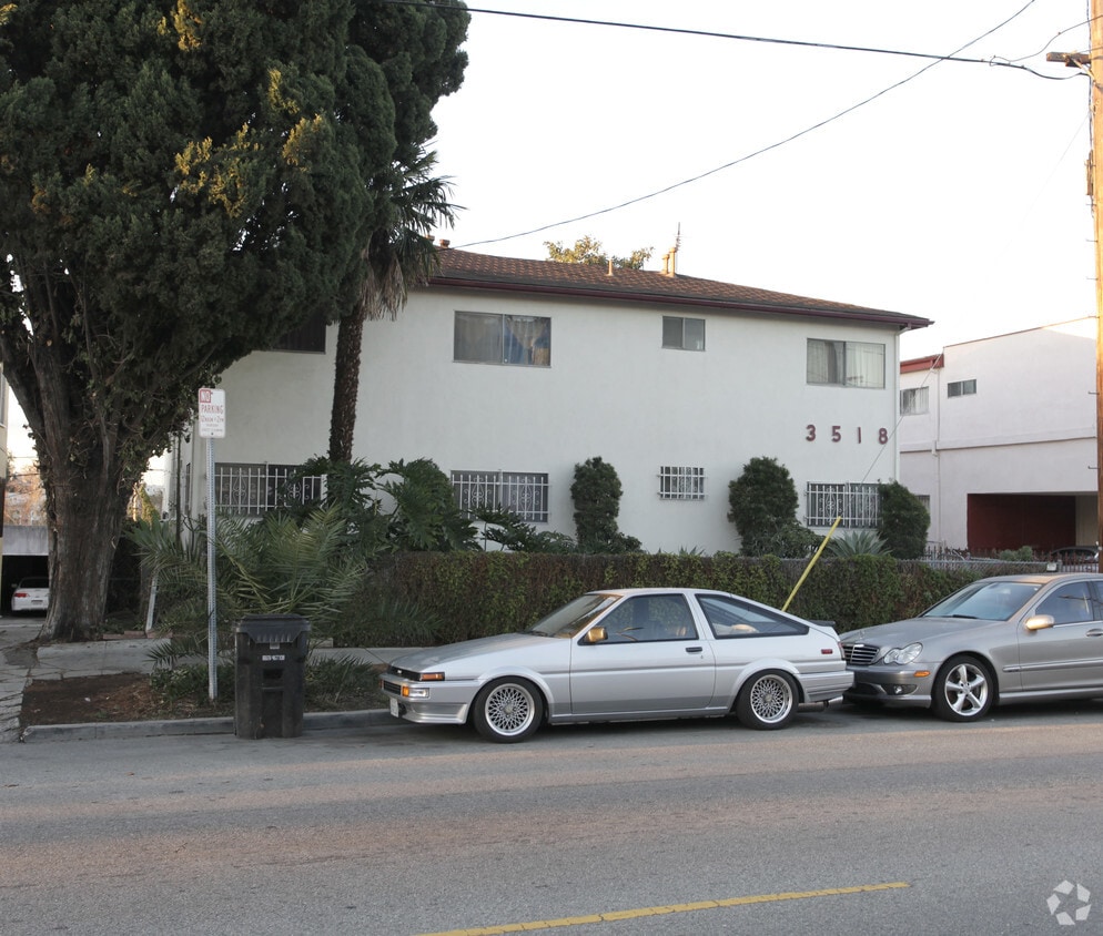 Foto del edificio - 3518 Bellevue Ave