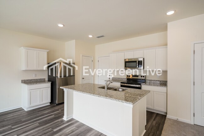 Building Photo - 153 Snowdrop Ave