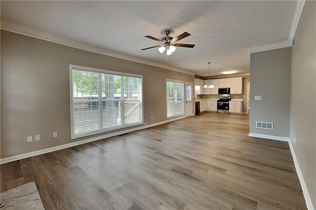 Foto del edificio - 2305 Luther Terrace SW