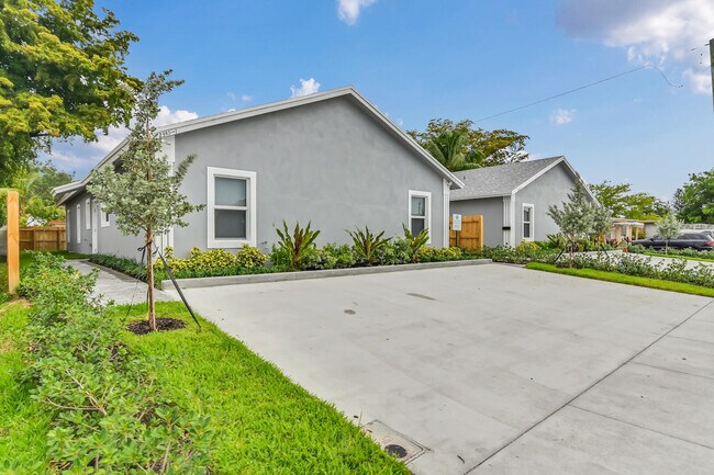 Foto del edificio - 2321 NW 4th St