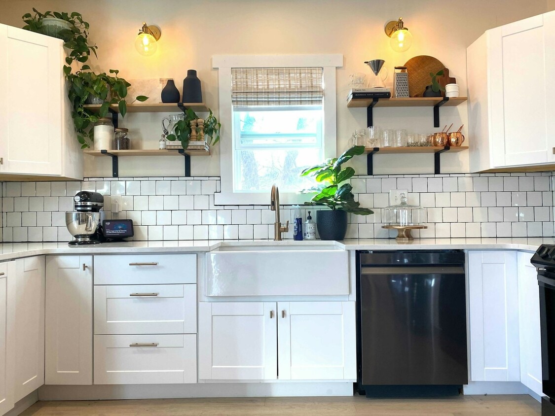 Foto principal - 833 E Kiowa St