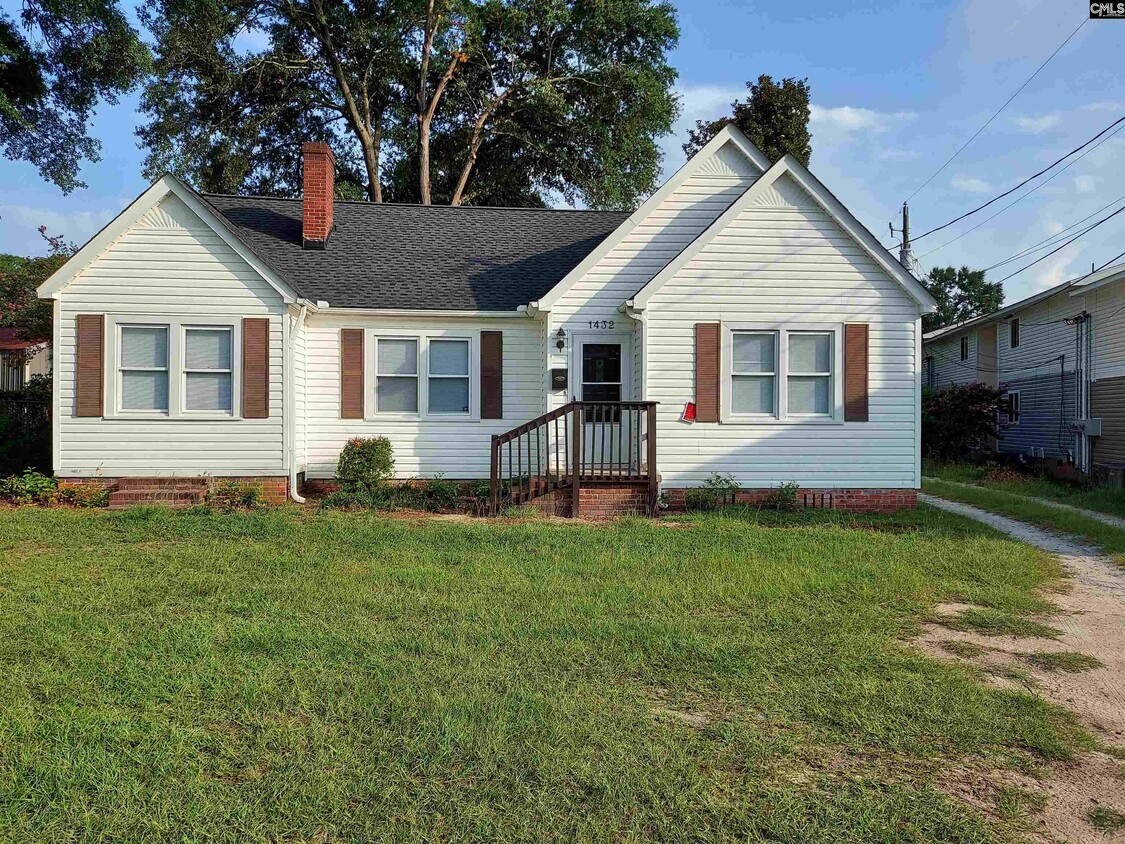 Primary Photo - 1432 Platt Springs Rd