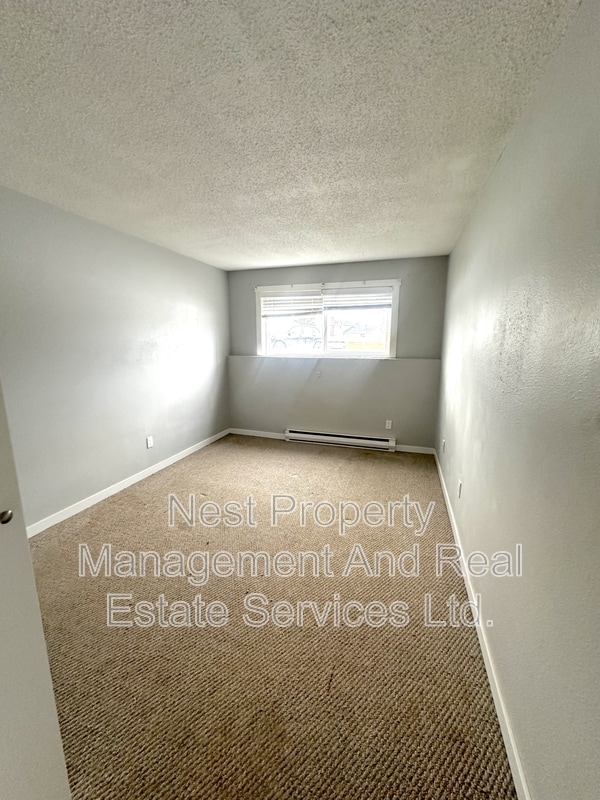 Building Photo - 4280 Quentin Ave
