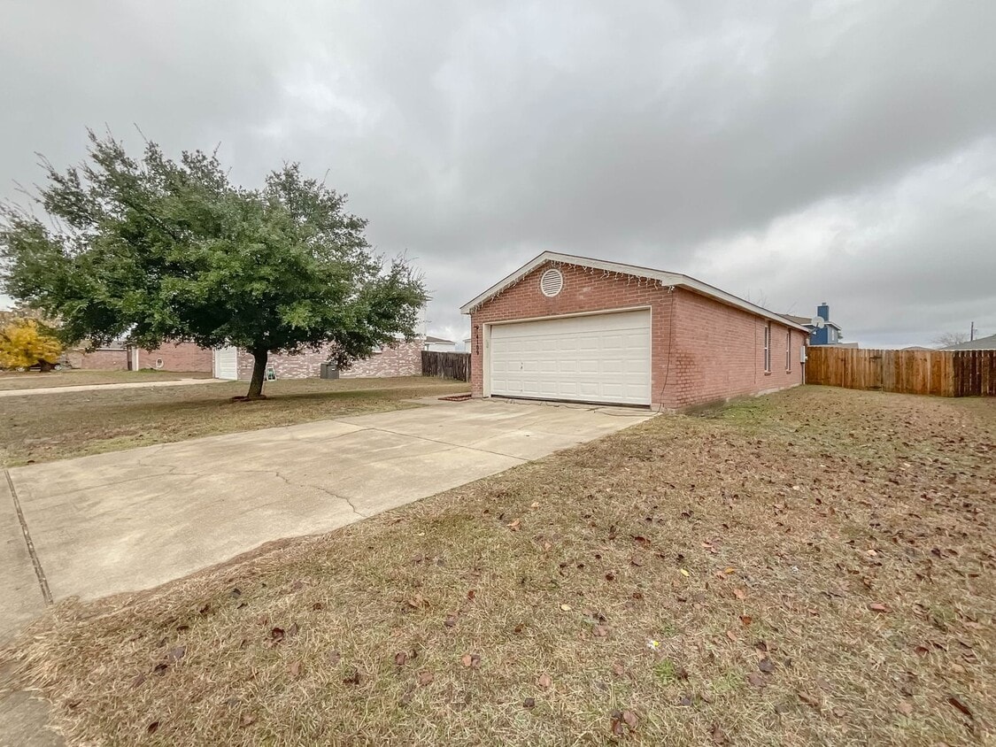 Foto del edificio - Charming 3 Bedroom Located in Killeen, TX