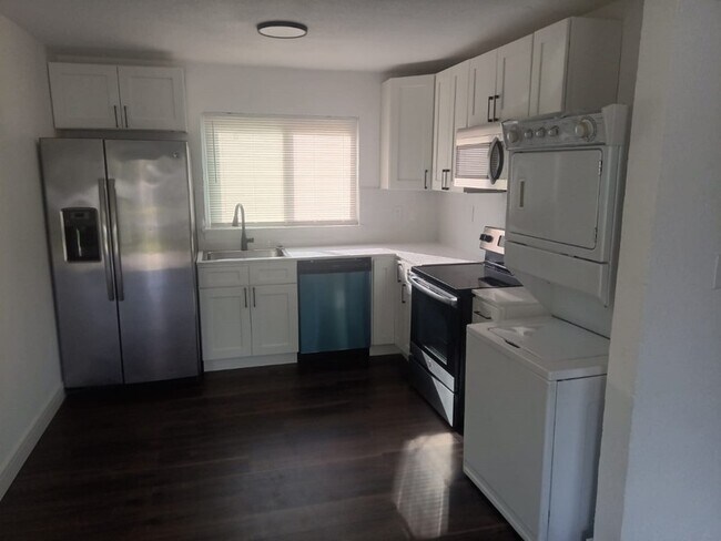 Foto del edificio - 2111 Mara Ct