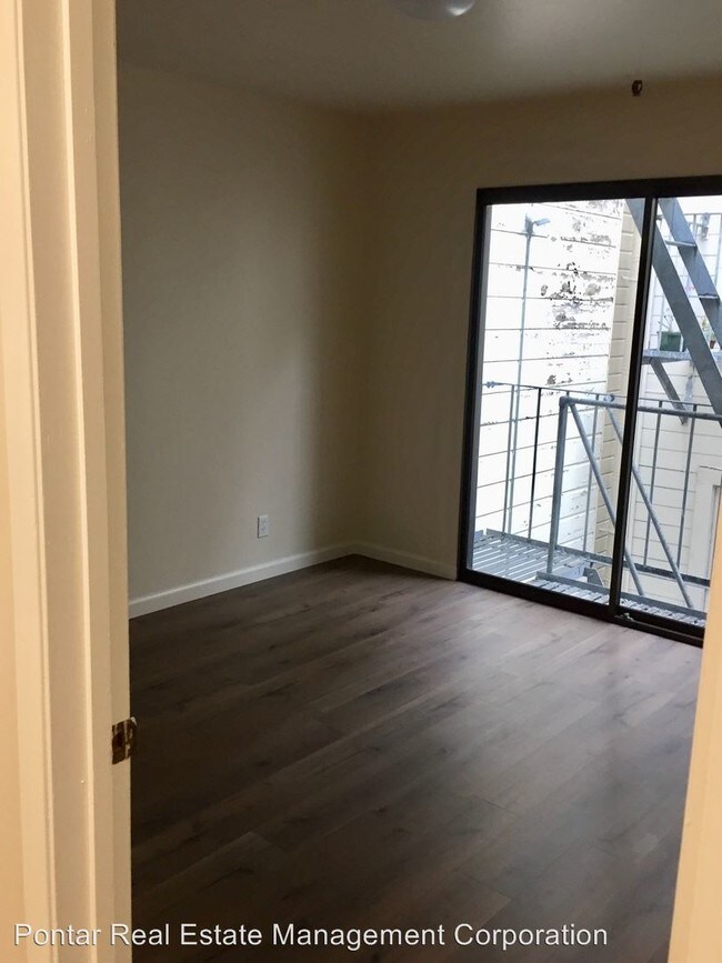 Foto del edificio - 1441 Sacramento St