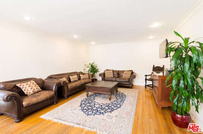 Building Photo - 10773 Massachusetts Ave