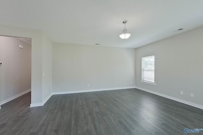 Building Photo - 344 White Oak Cir
