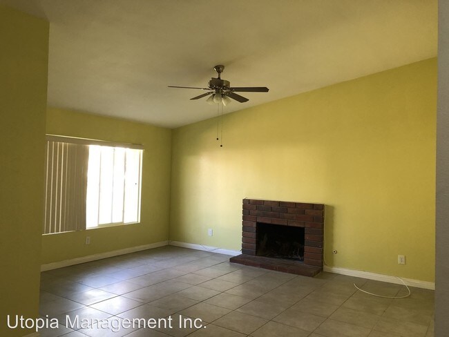 Foto del edificio - 2534 E Dunes St