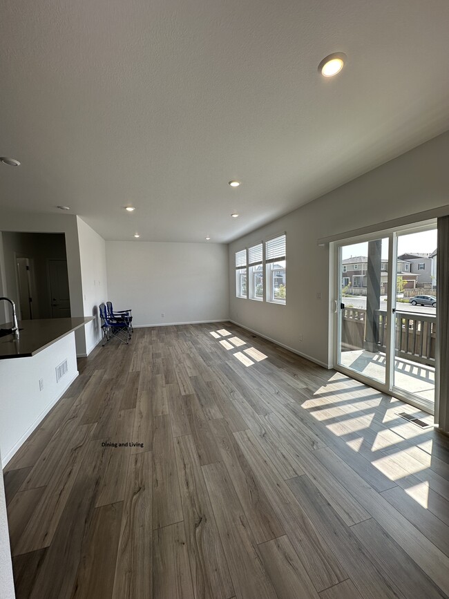 Foto del edificio - 21154 E 63rd Dr