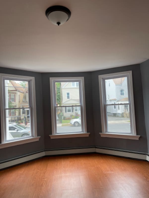 Building Photo - 163 Greenwood Ave